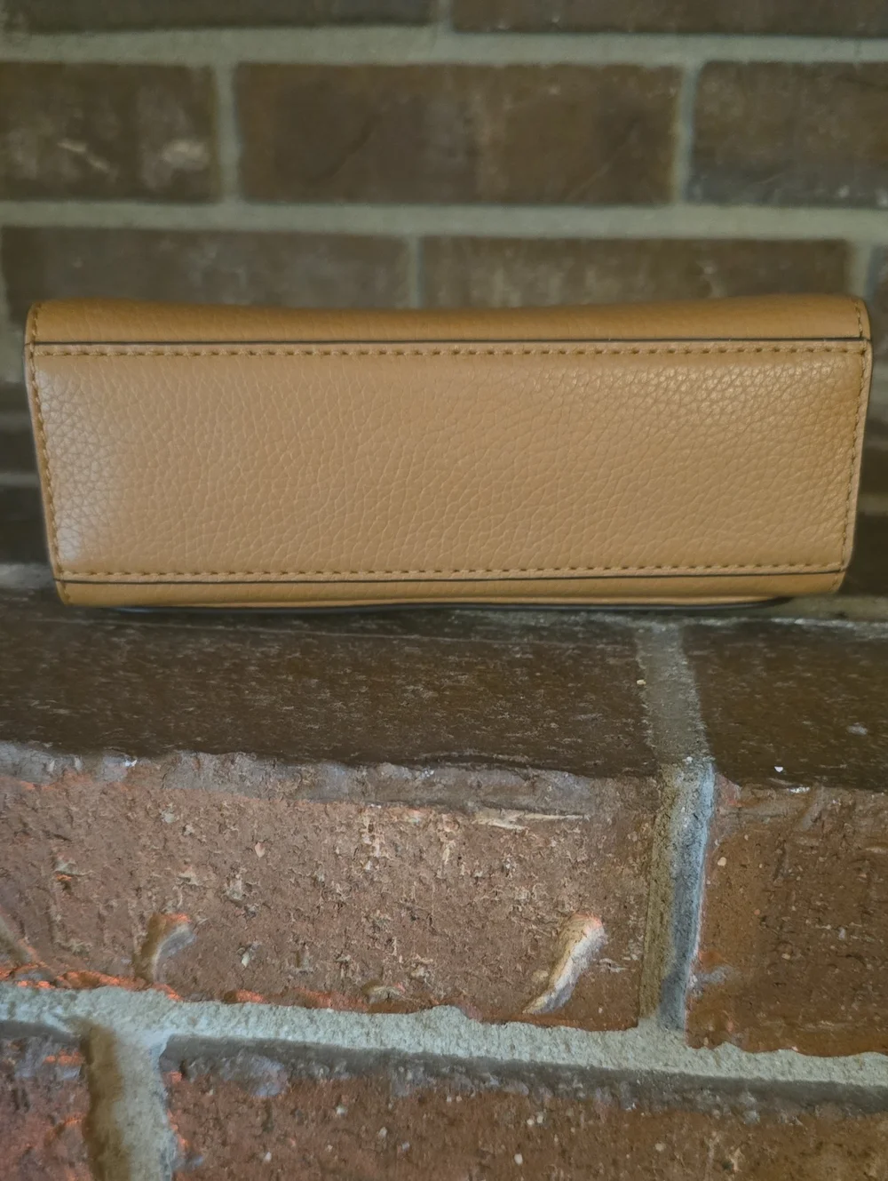 Tory Burch Carter Adjustable Chain Shoulder Crossbody Bag Purse Tan Brown